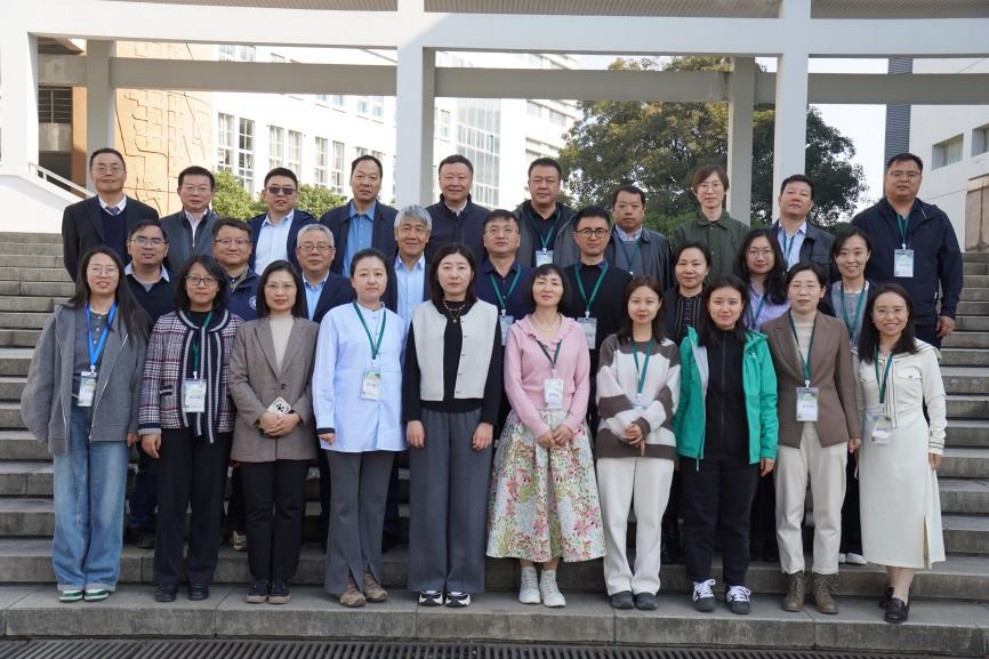 3-图片1.jpg 3-图片1.jpg